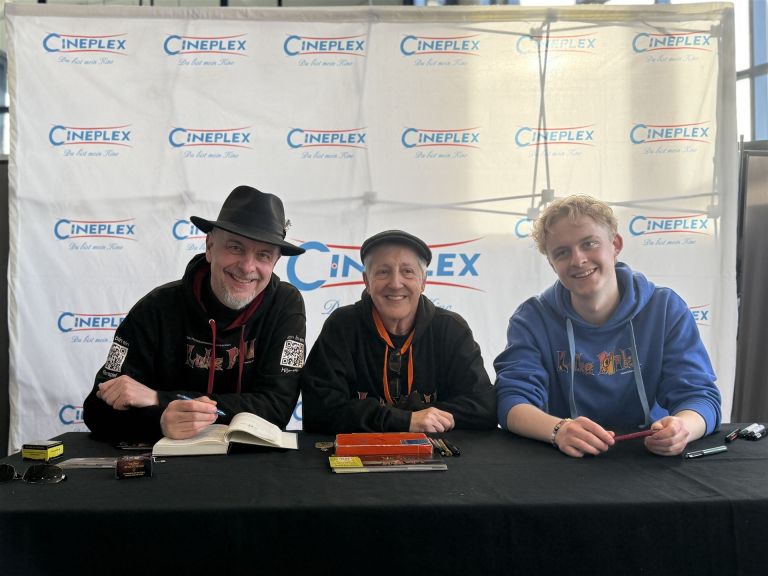 Autogrammstunde im Cineplex Goslar mit der Brockenbande und Santiago Ziesmer (SpongeBob)